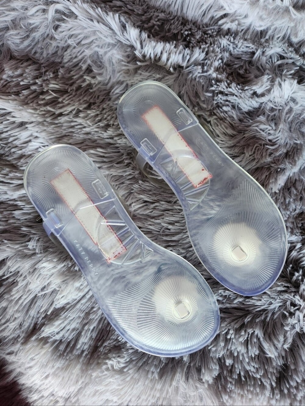 Cherry Sandals - Picture 4 of 6